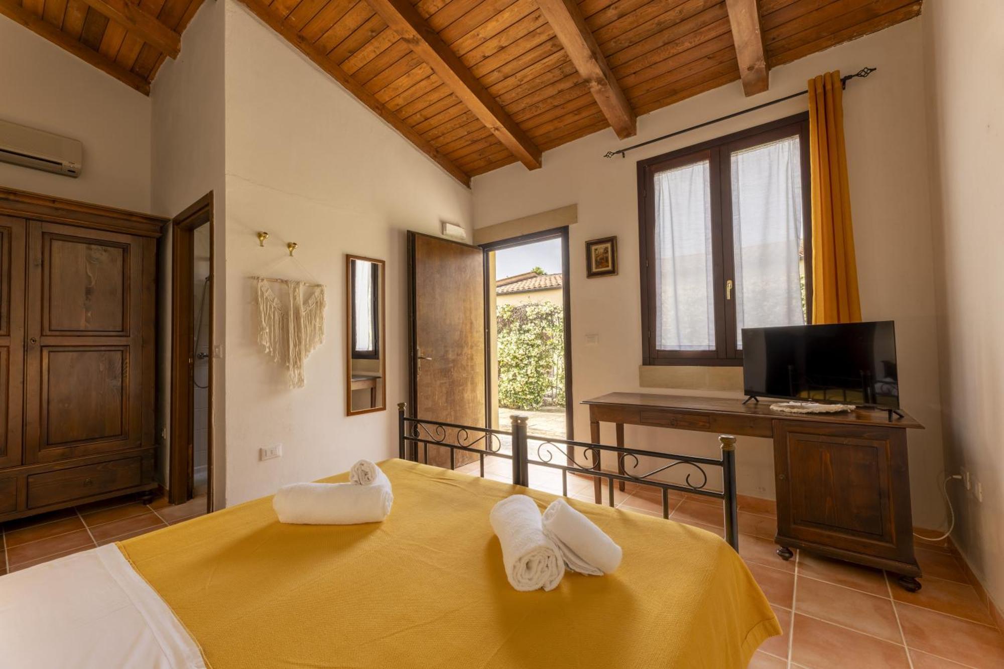 Tenuta Santicuti Акая Экстерьер фото