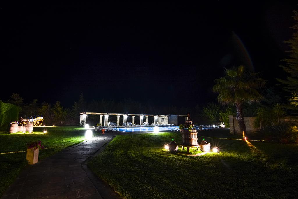 Tenuta Santicuti Акая Экстерьер фото